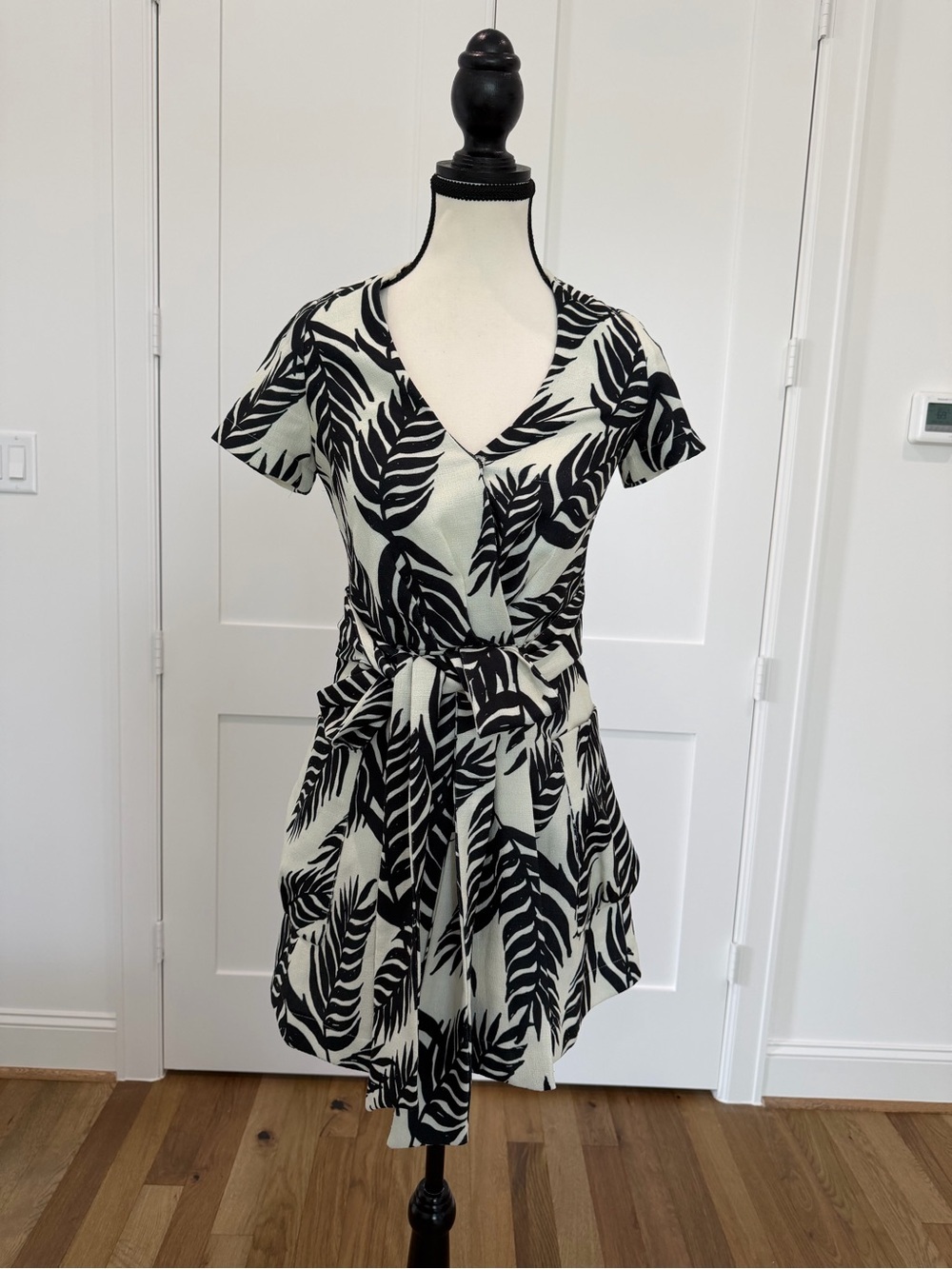 🌴 PatBO Palm Print Faux Wrap Dress Size 2